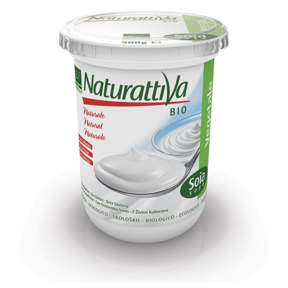 3D yogurt container made in Boxshot